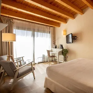 Boutique Niu De Sol - Designed For Adults 3* Palau Saverdera